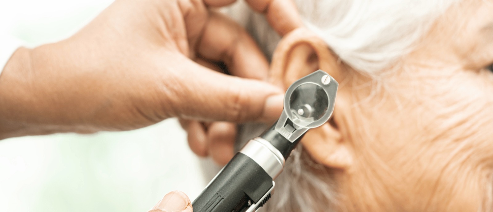 Comparison of hearing amplifiers and hearing aids — Aanvii Hearing
